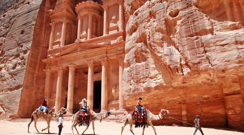 PETRA Camels.jpg